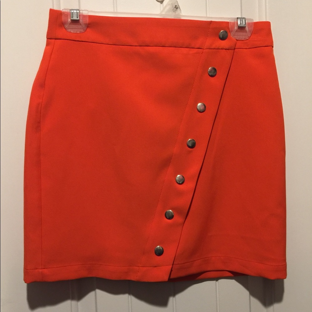 Cute orange skirt size small